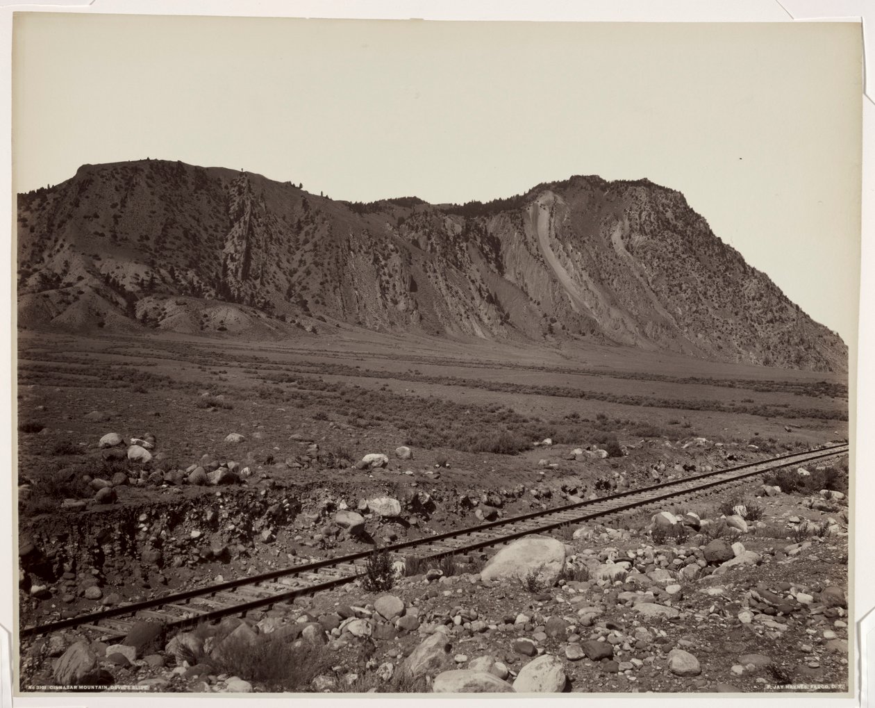 Montagna di Cinabro, Devil Slide, 1880s da Frank Jay Haynes