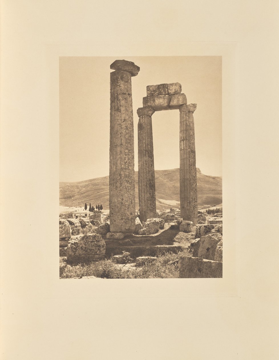 Il tempio di Zeus a Nemea da Frédéric Boissonnas