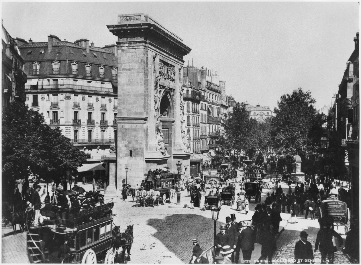 Porte e boulevard Saint-Denis, Parigi, c.1900 da French Photographer