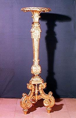 Candelabro pasquale (legno dorato) da French School