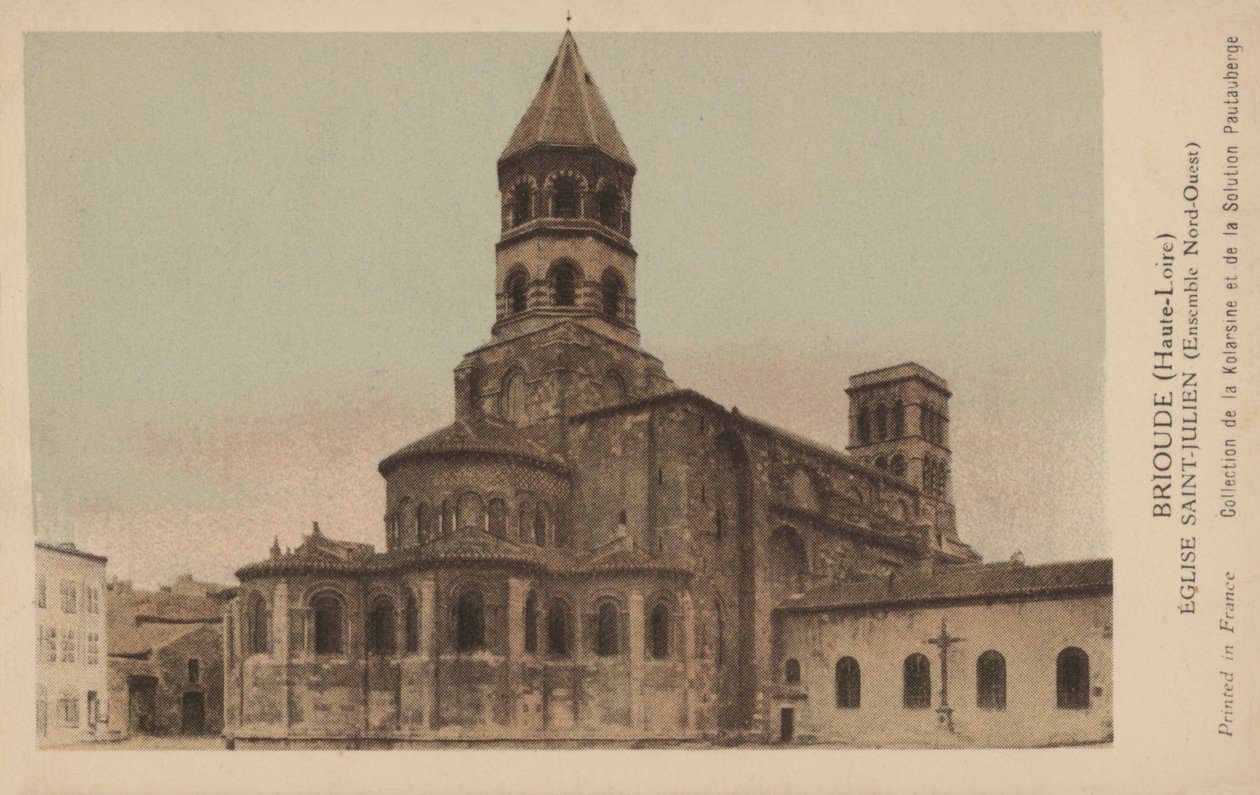 Brioude, Haute-Loire, Chiesa di San Giuliano da French Photographer