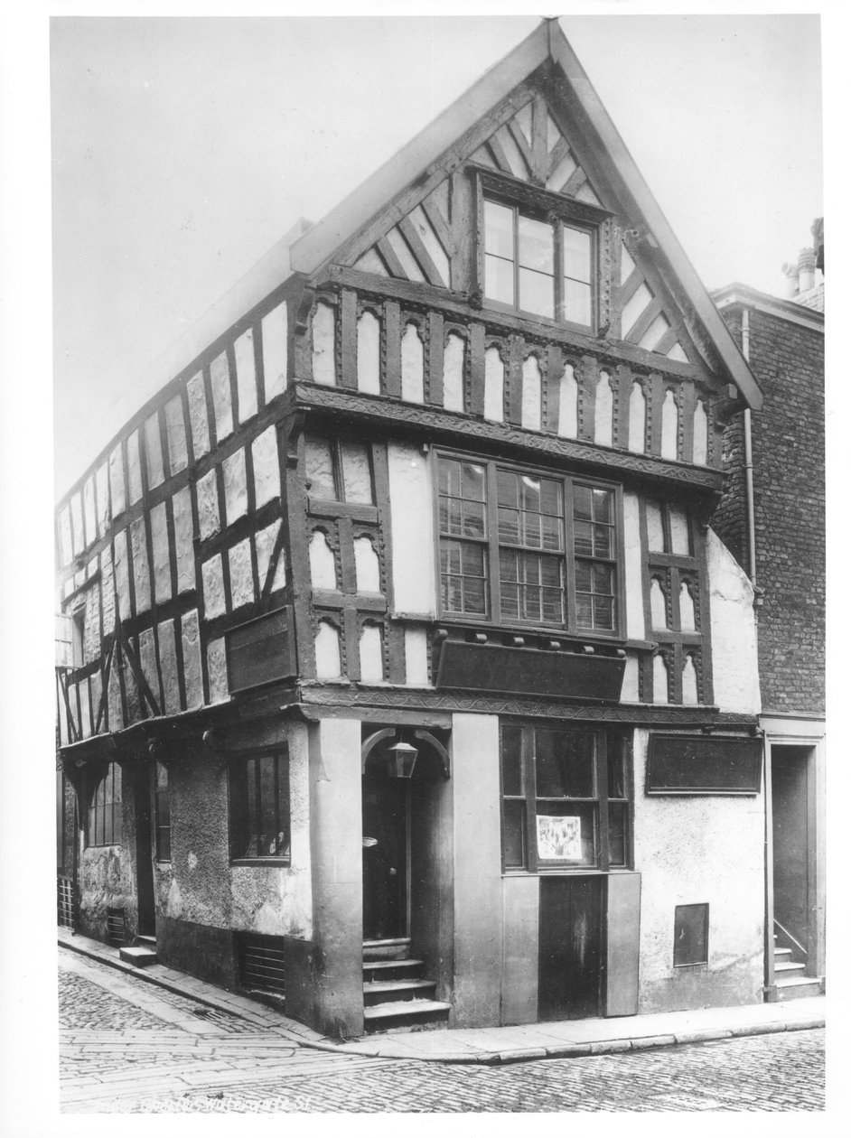 La casa a Bournville, c.1900 da French Photographer