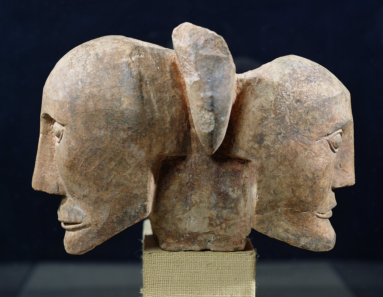 Busto a doppia testa di Hermes, da Roquepertuse da Gaulish