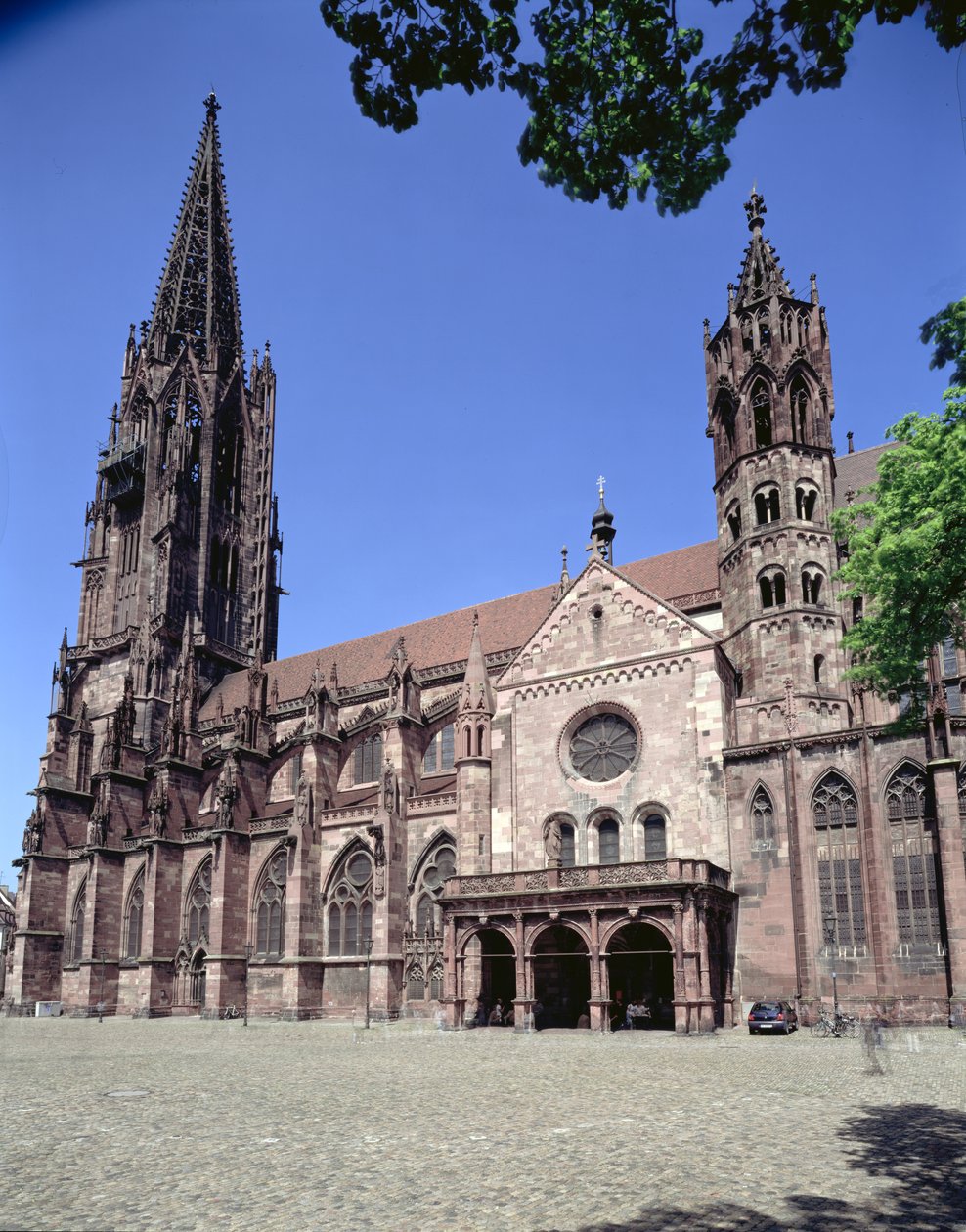 Veduta del duomo da sud-est da German School