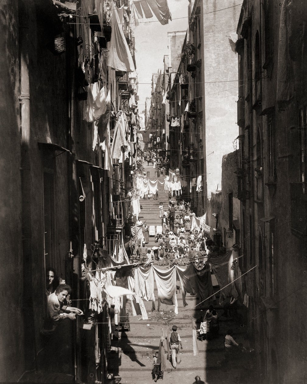 Scena di strada, Napoli, Italia da Giorgio Sommer