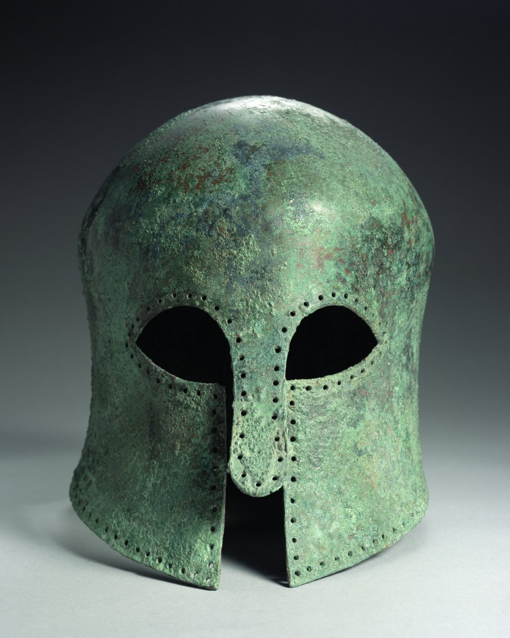 Elmo corinzio, fine VII secolo a.C. (bronzo) da Greek