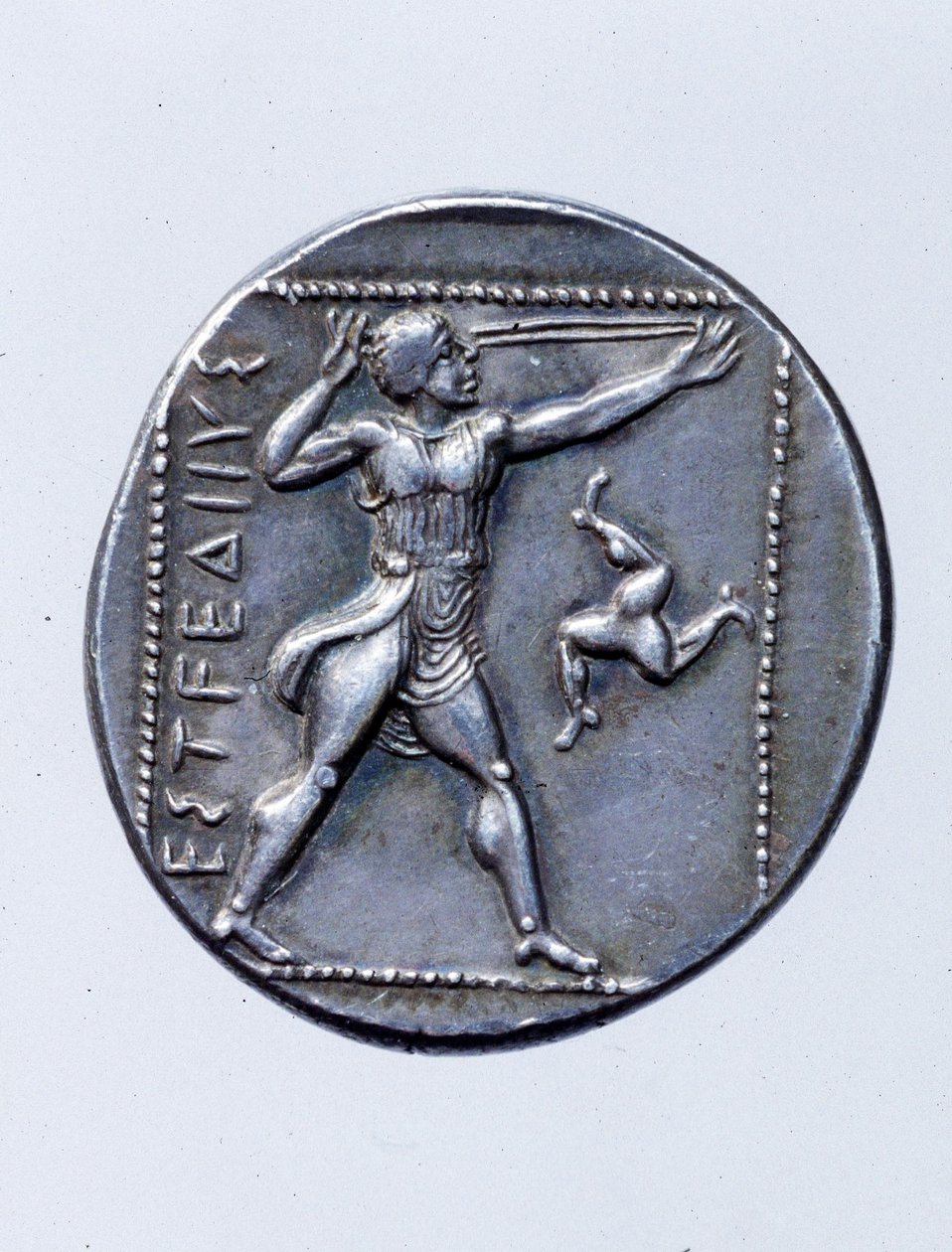 Moneta raffigurante un fiondatore (argento) da Greek