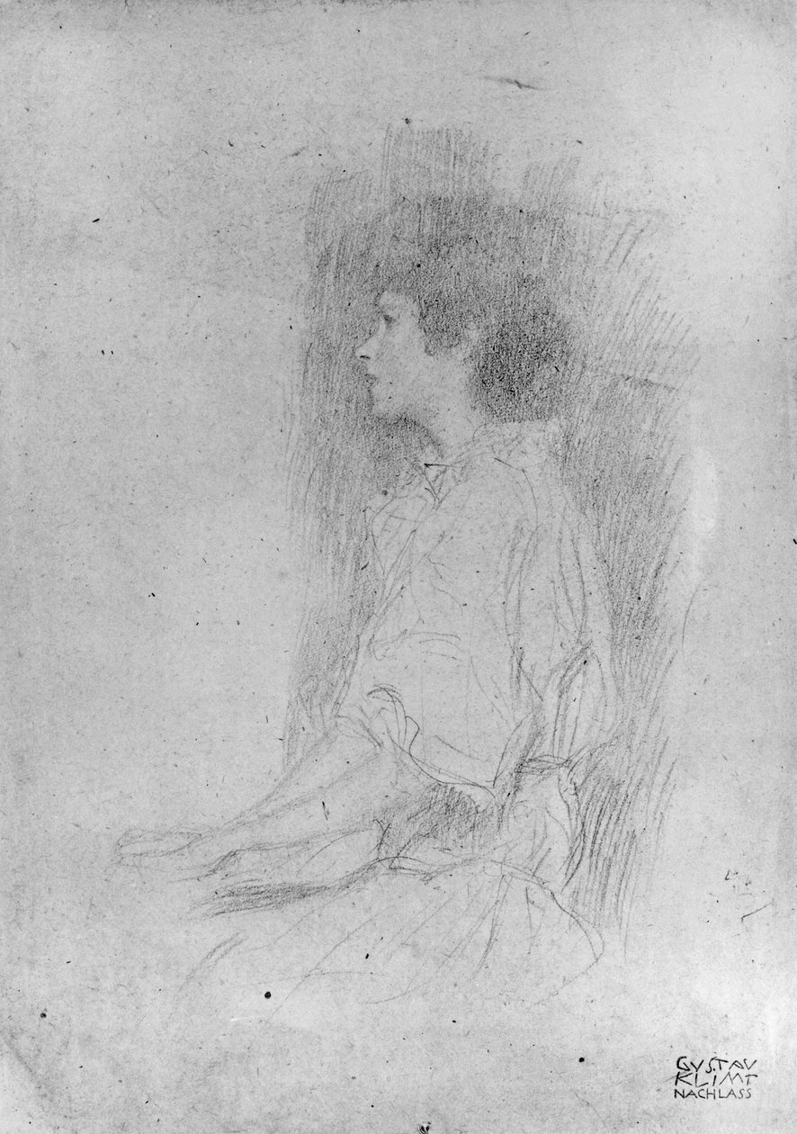 Ragazza seduta nell