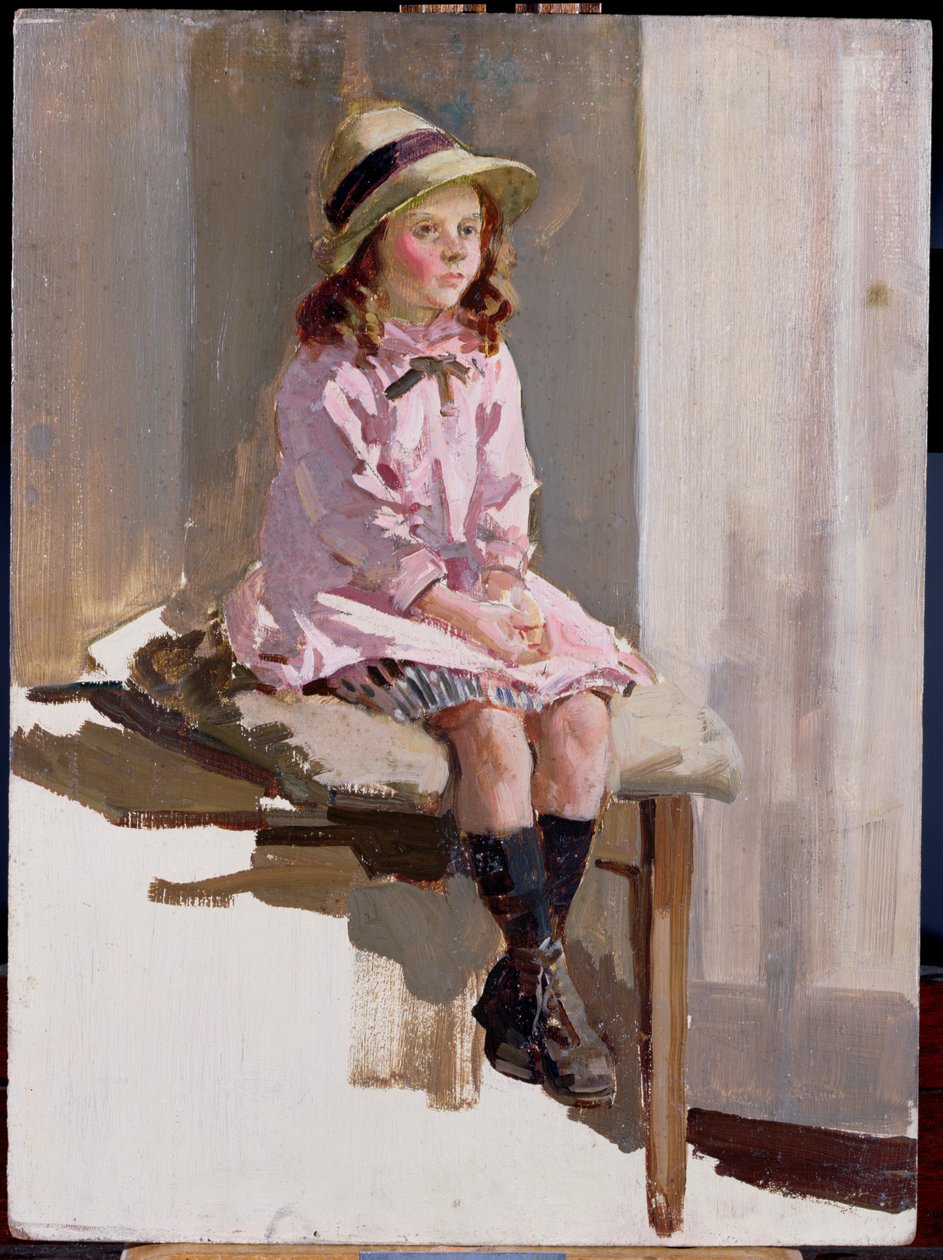 Ritratto di una giovane ragazza in un vestito rosa e un cappello di paglia da Harry Watson