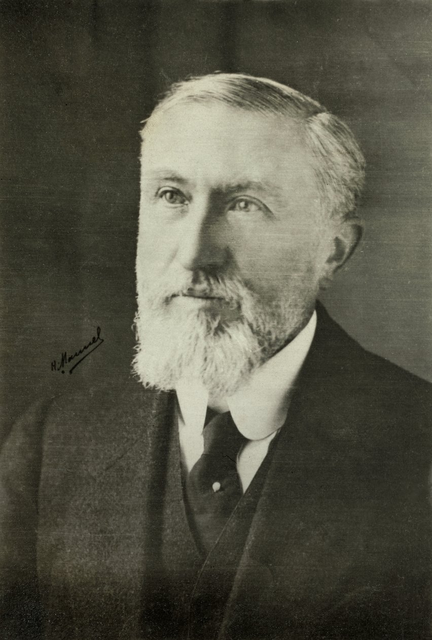 Ritratto del magistrato Paul Andre (foto) da Henri Manuel