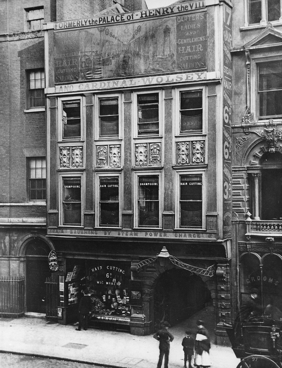 La portineria, Inner Temple, c.1885 da Henry Dixon