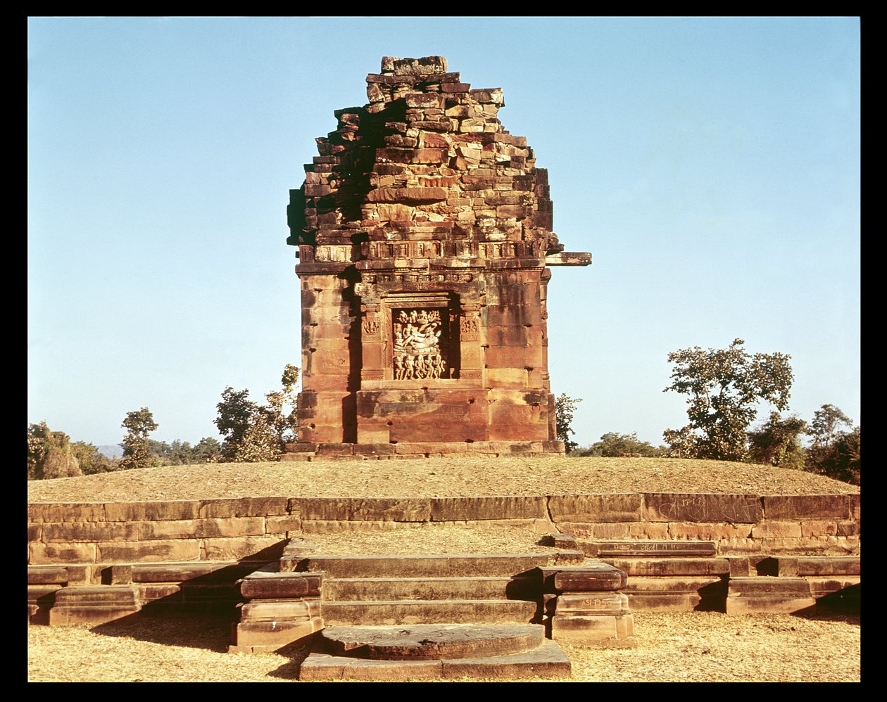 Tempio di Vishnu, c.500 d.C. da Indian School