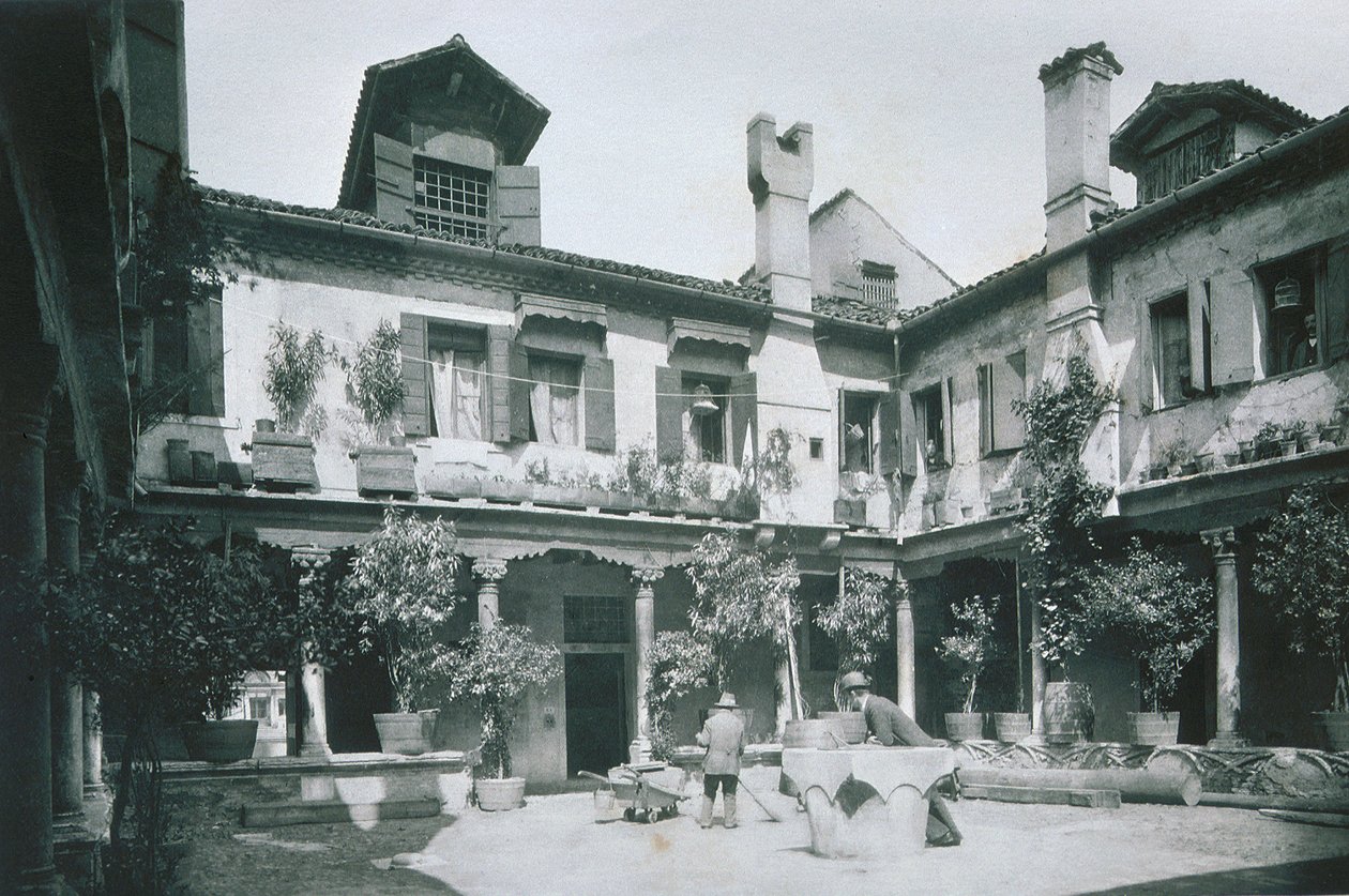 Cortile veneziano da Italian Photographer