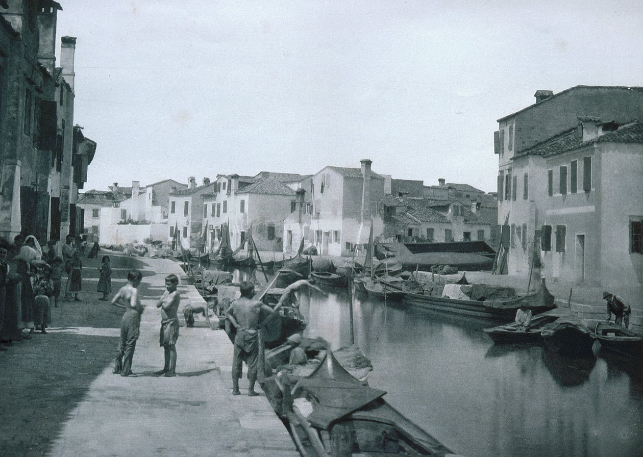 Vista di un canale da Italian Photographer