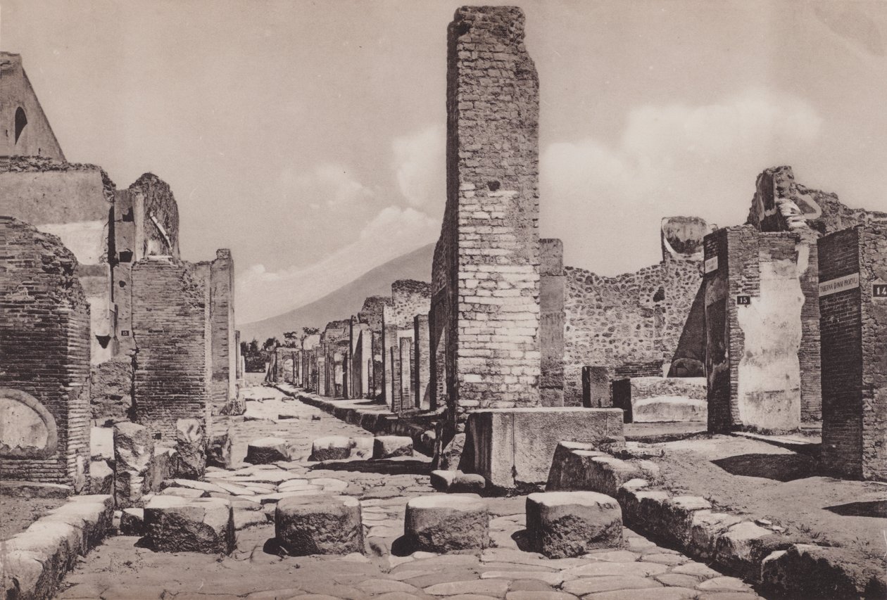 Strada Stabiana, Via di Stabia da Italian Photographer