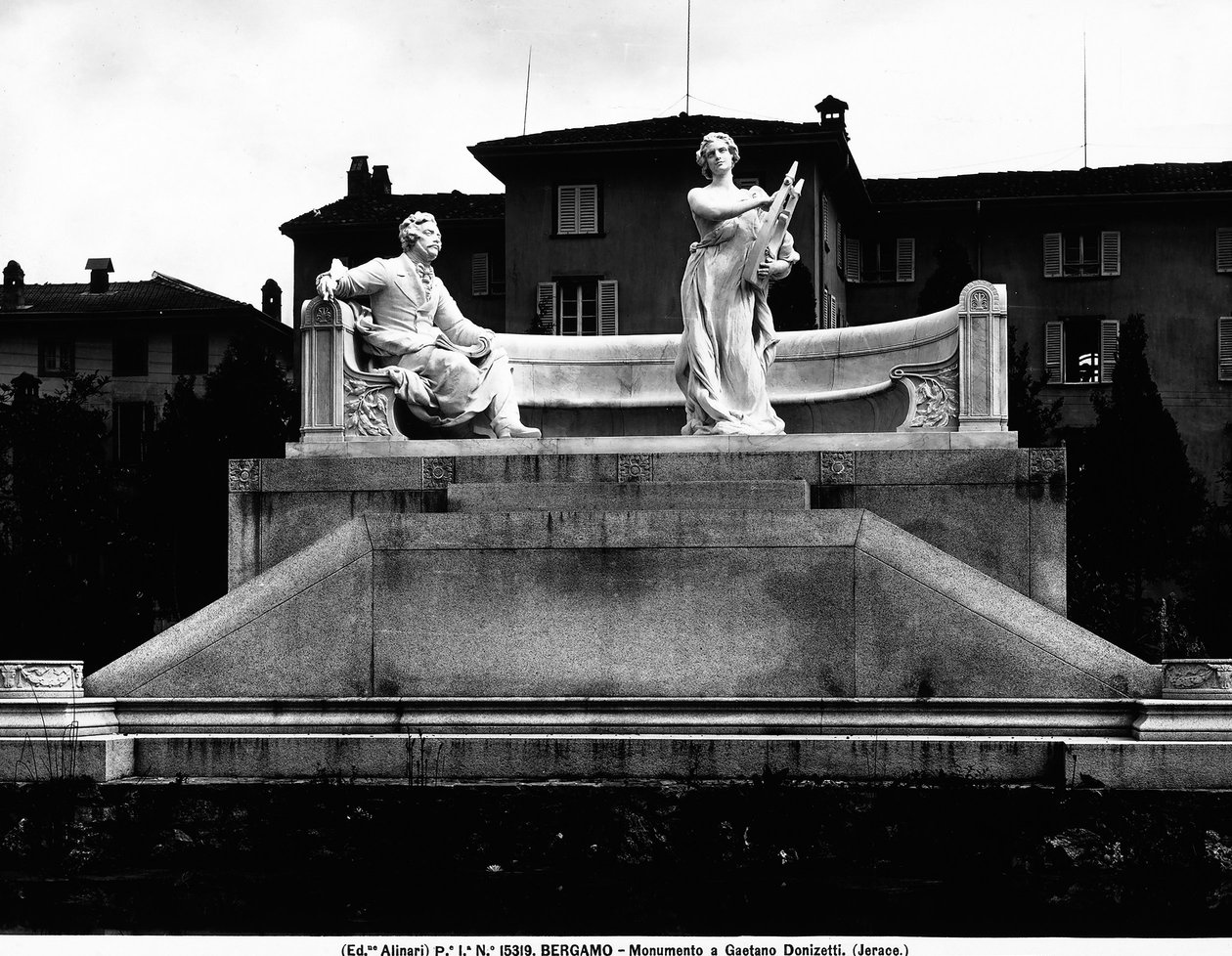Monumento a Gaetano Donizetti da Italian School