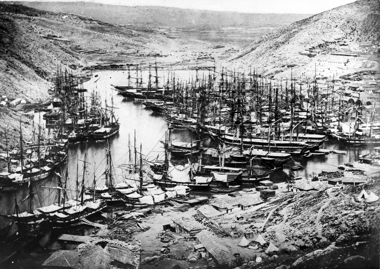 Porto di Balaklava durante la Guerra di Crimea, c.1855 da James Robertson