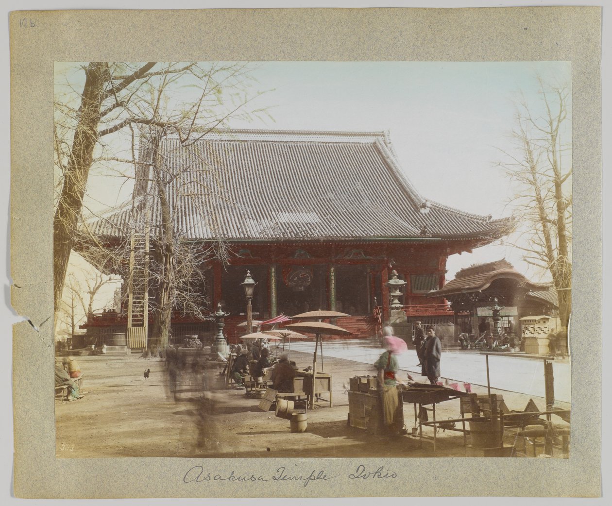 Tempio di Asakusa, Tokyo, Giappone (foto colorata a mano) da Japanese Photographer