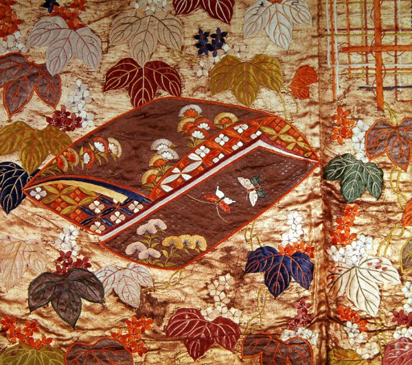 (dettaglio) di un abito Noh (satin) da Japanese School