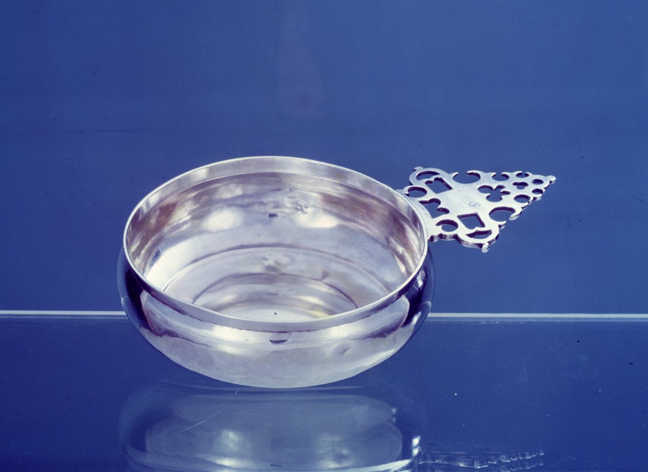 Scodella (argento) da John Coney
