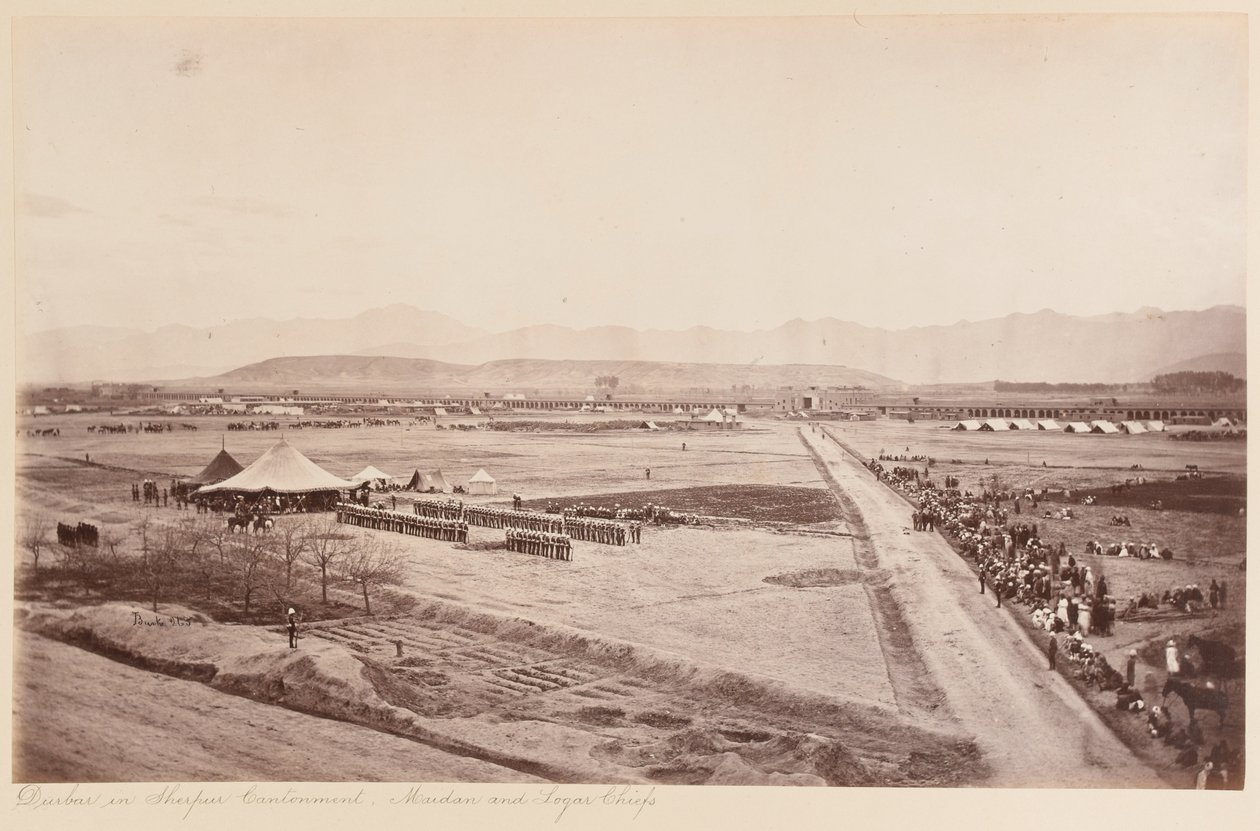 Durbar Maidan e capi di Logar da John Burke