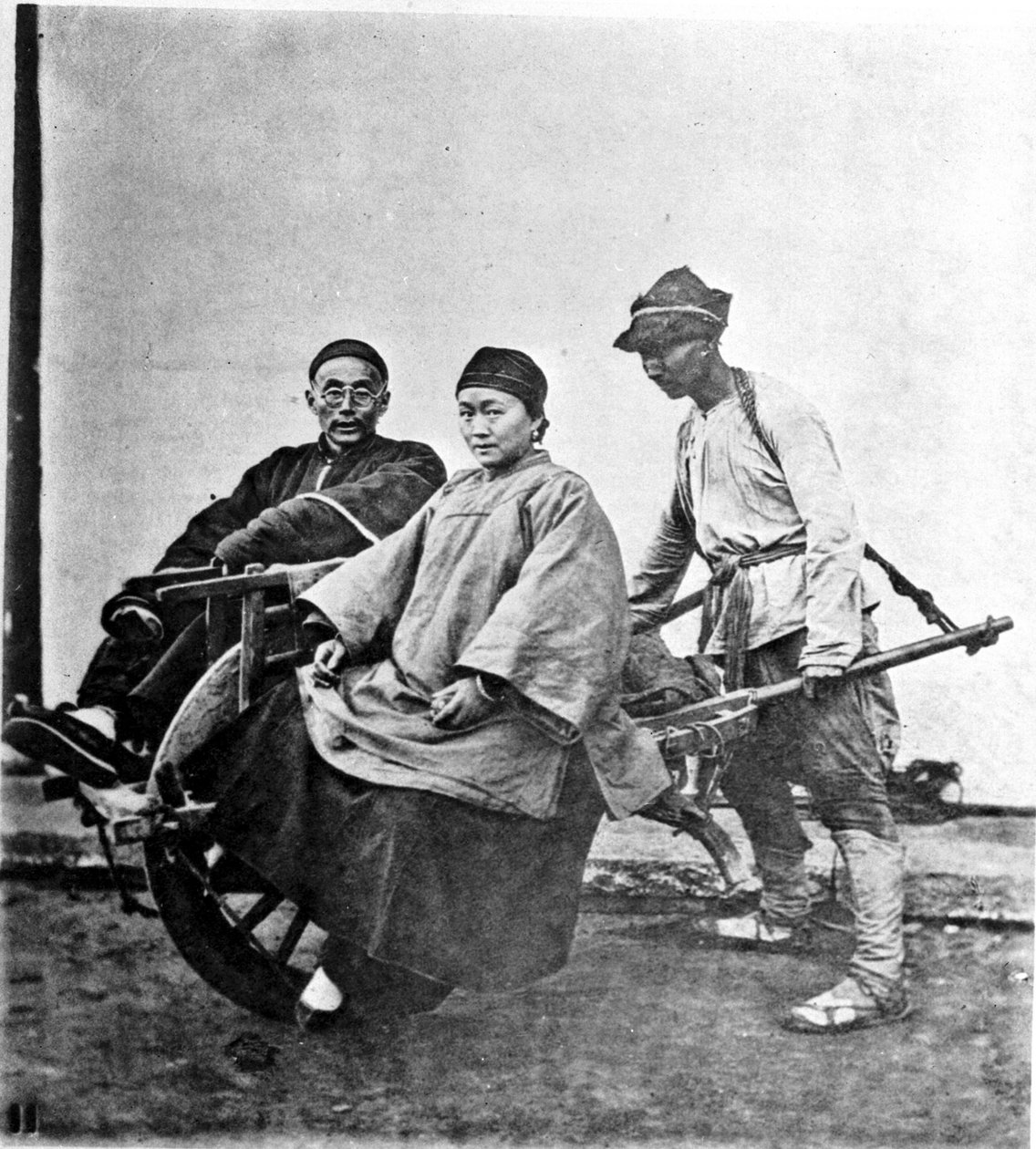 Cina, il risciò c.1870 (foto) da John Thomson