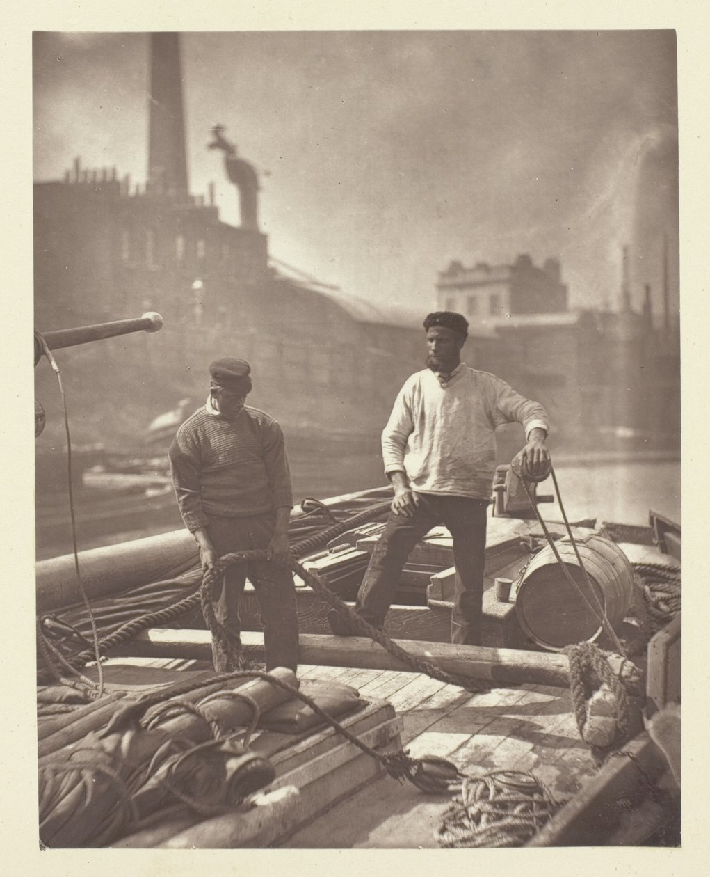 Lavoratori sulla "Strada Silenziosa" da John Thomson