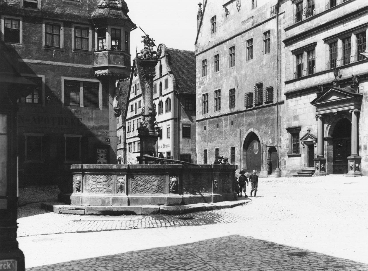 Fontana di San Giorgio, Rothenburg ob der Tauber, c.1910 da Jousset