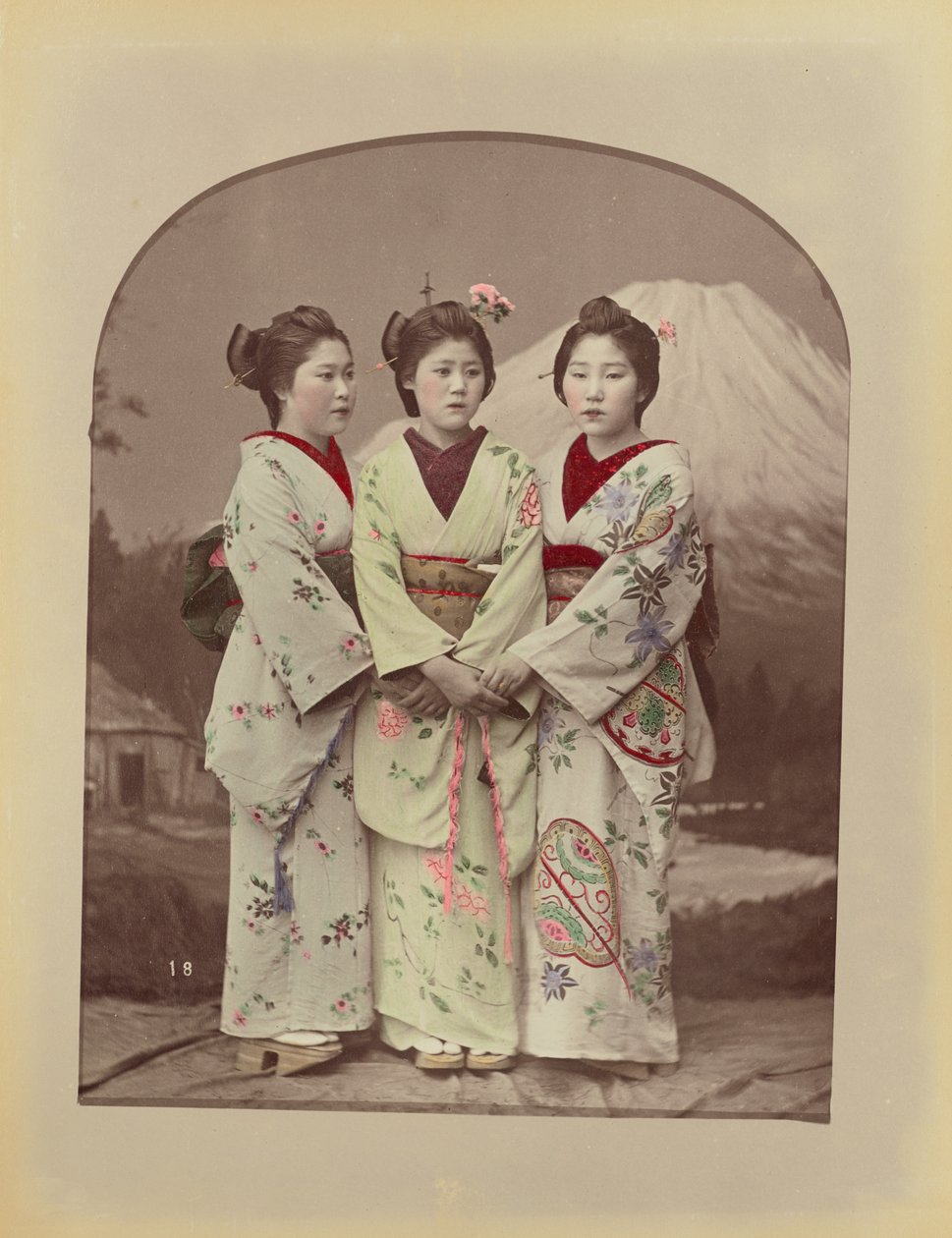 [Tre ragazze] da Kusakabe Kimbei