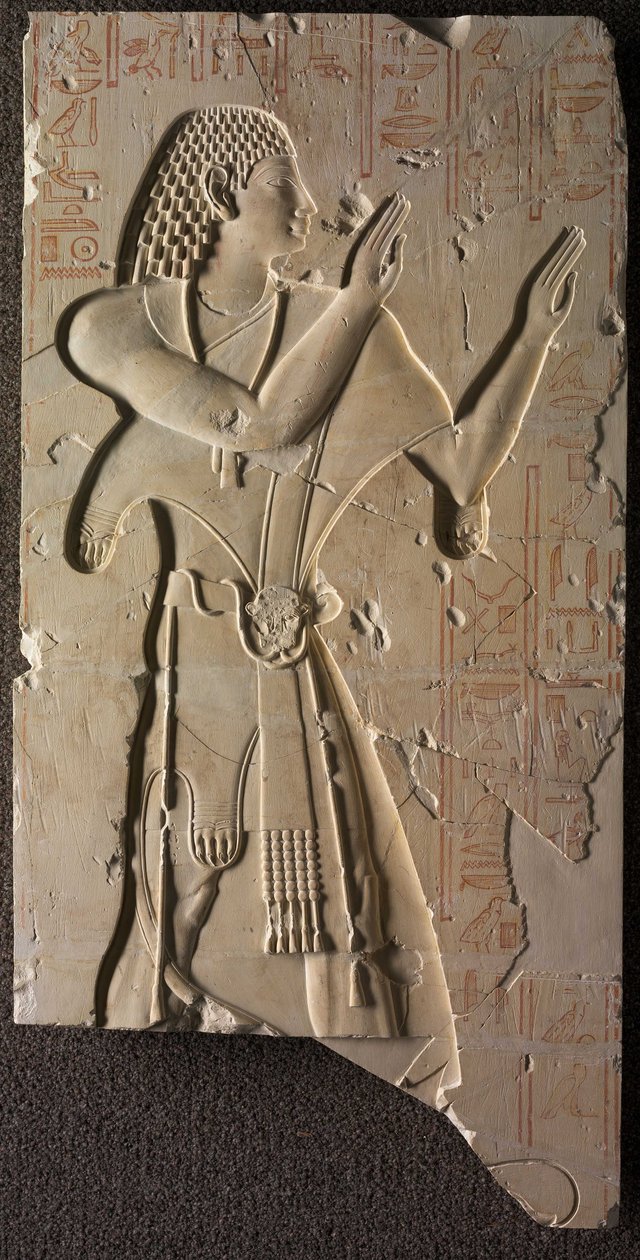 Mentuemhat in abito ecclesiastico, c.667-647 a.C. da Late Period Egyptian
