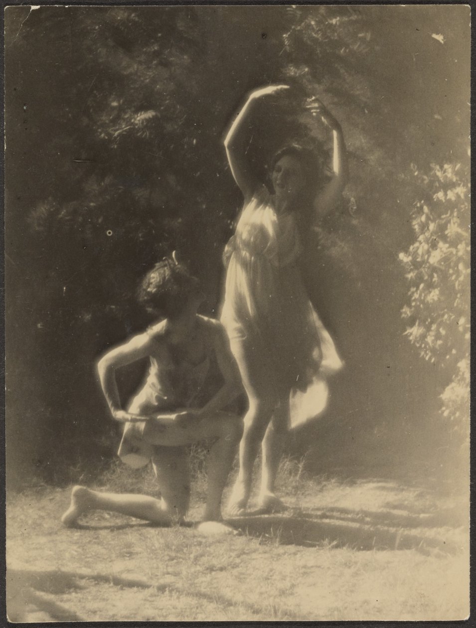 [Ballerine in giardino] da Louis Fleckenstein