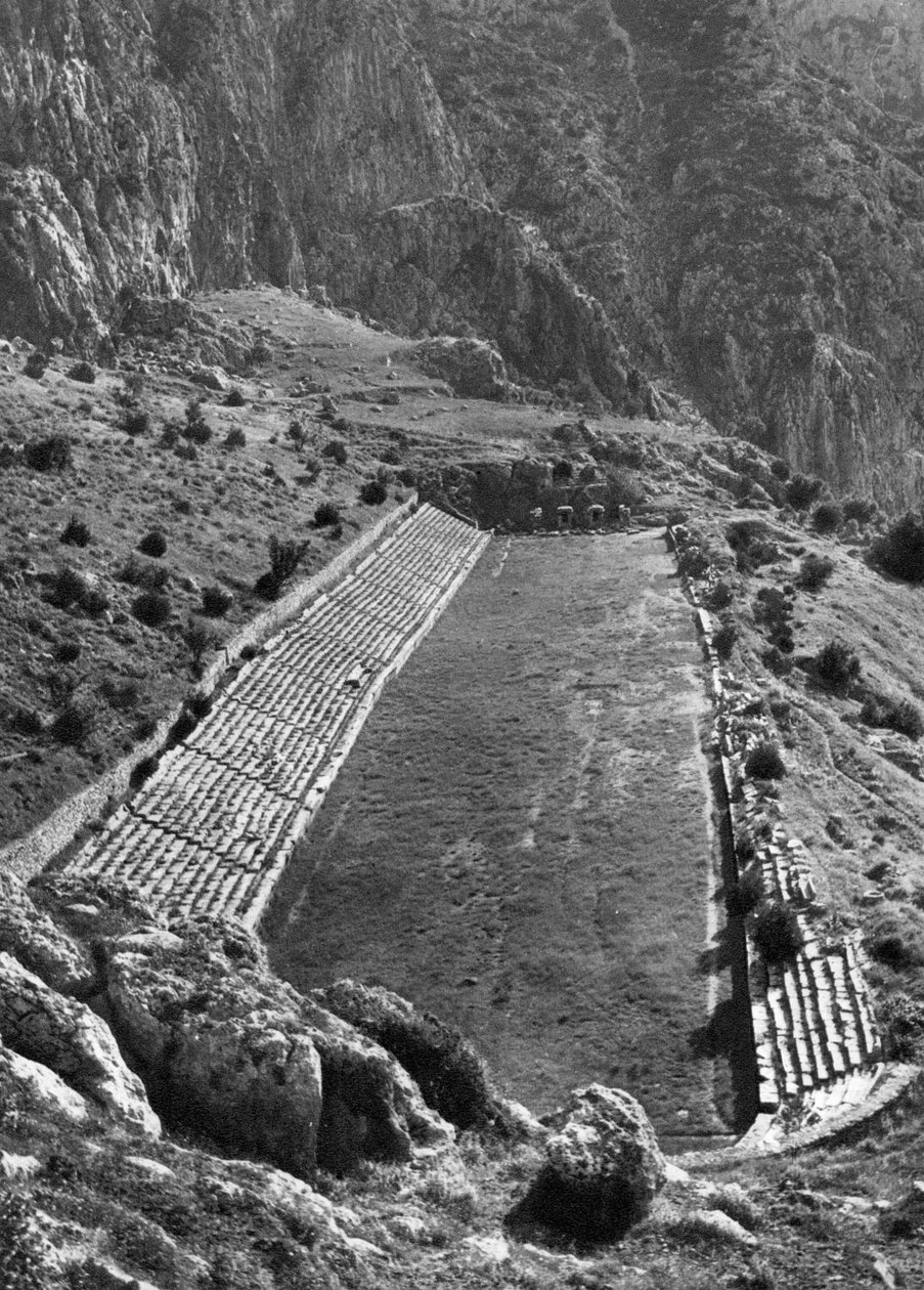 Stadio, Delfi, Grecia da Martin Hurlimann
