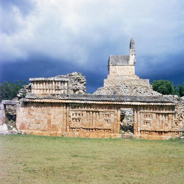 Vista del palazzo da Mayan Mayan