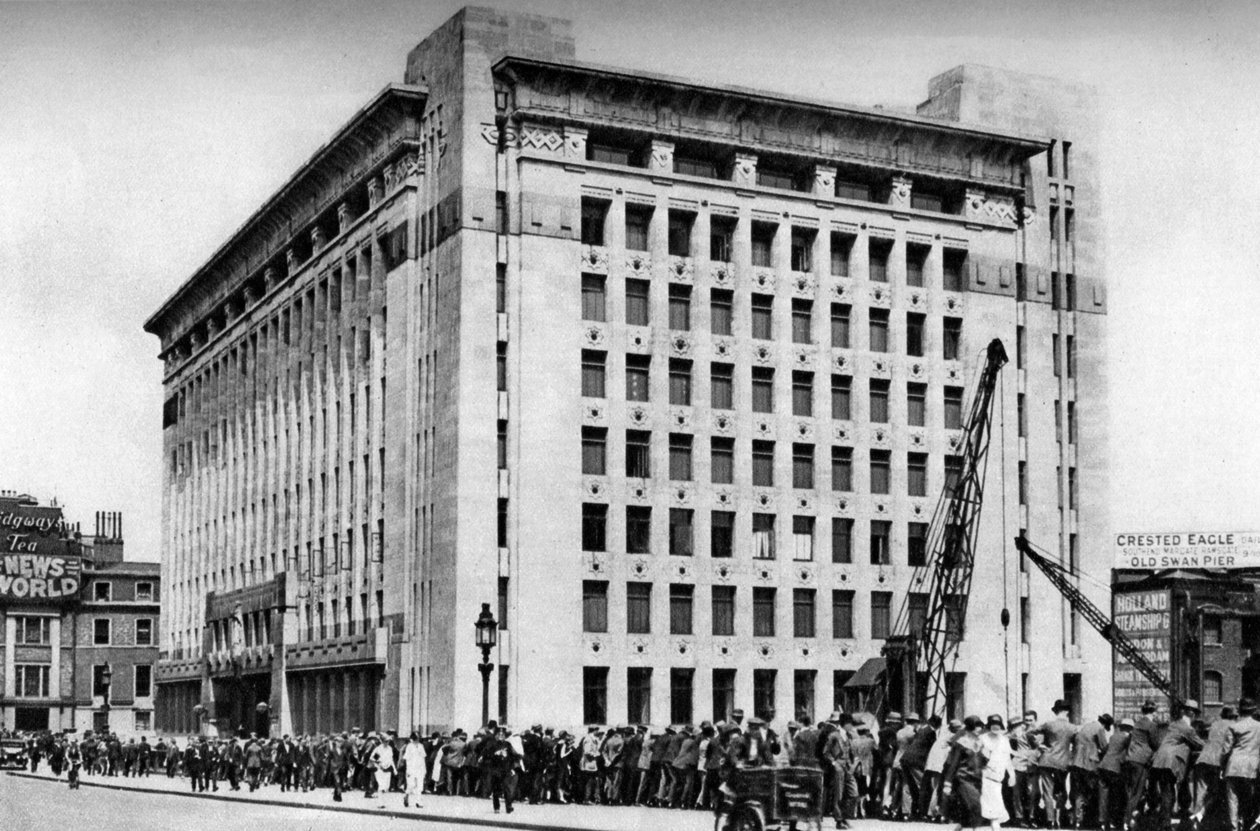 Adelaide House, Londra, 1926-1927 da McLeish