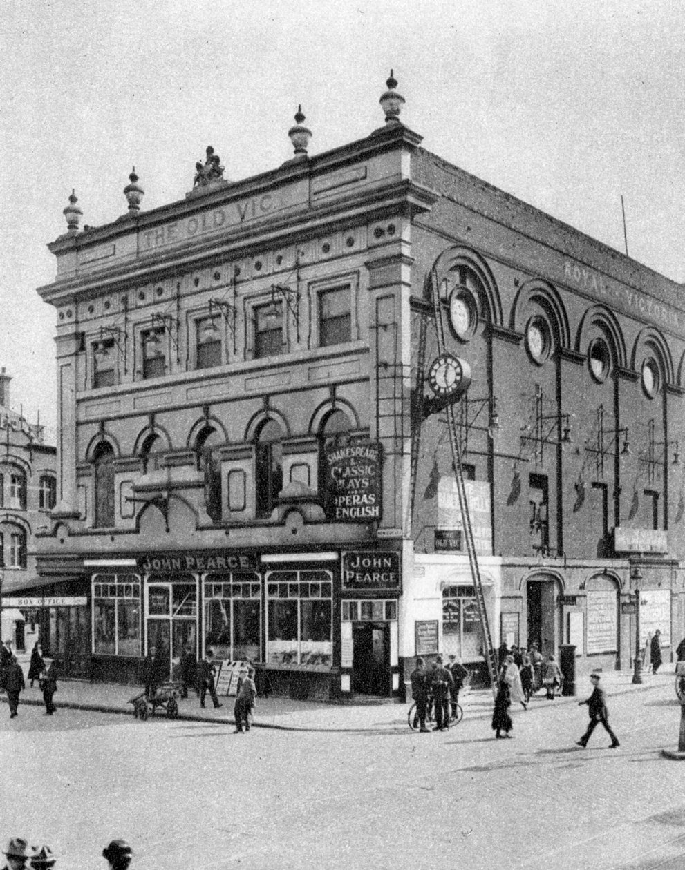 The Old Vic, Londra, 1926-1927 da McLeish