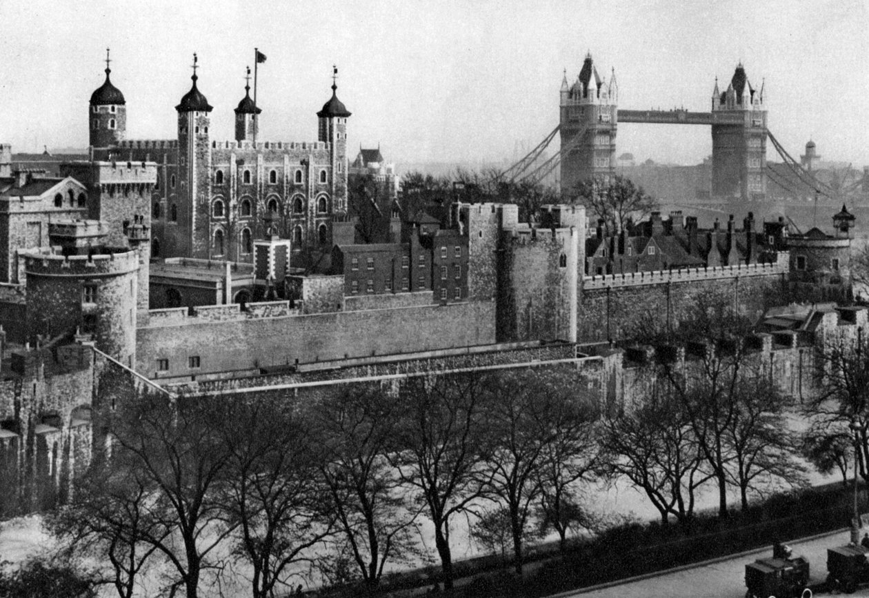 La Torre di Londra, 1926-1927 da McLeish