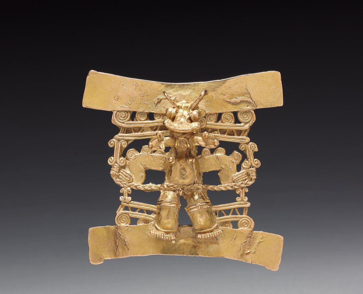 Pendente figura con testa di animale da Mesoamerican Mesoamerican