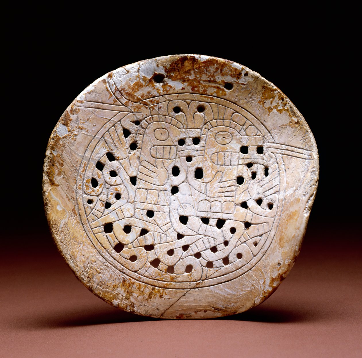 Gorgetta di conchiglia, fase di Dallas, 1300-1500 da Mississippian culture