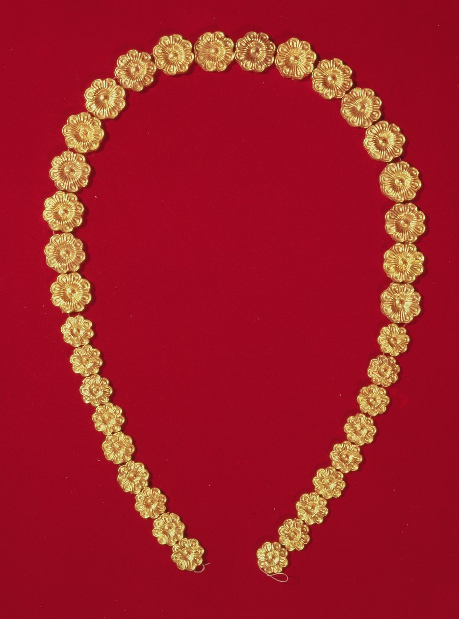 Collana di perline a forma di rosetta, dalla Tomba Tholos a Dendra, c.1400 a.C. da Mycenaean