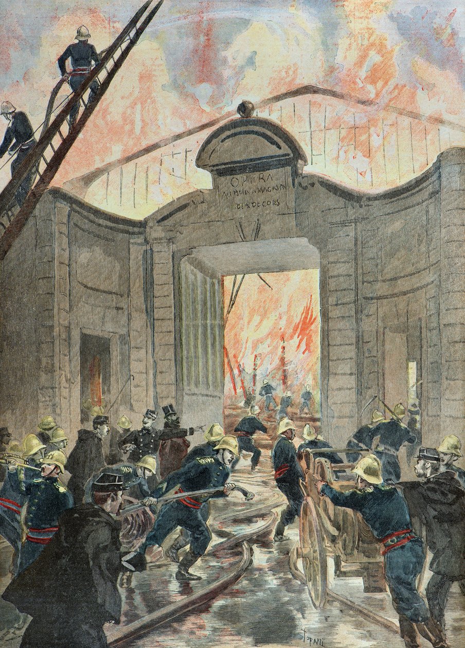 I vigili del fuoco stanno combattendo l