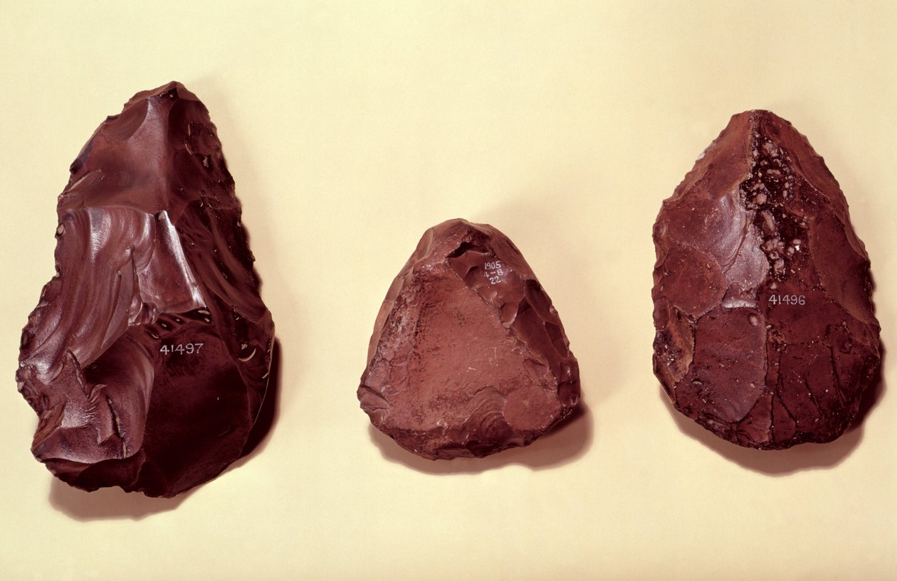 Teste di ascia in selce da Paleolithic