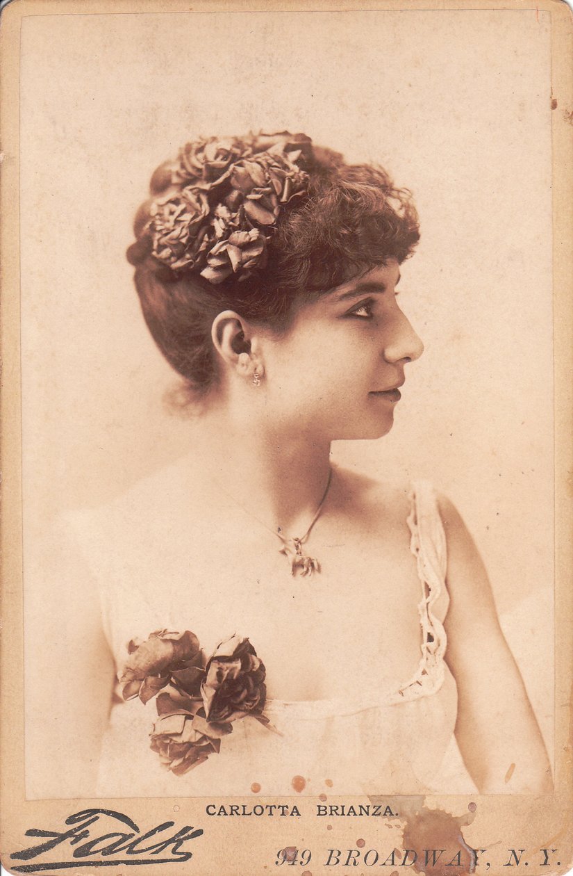 Carlotta Brianza da Photo studio Benjamin J. Falk
