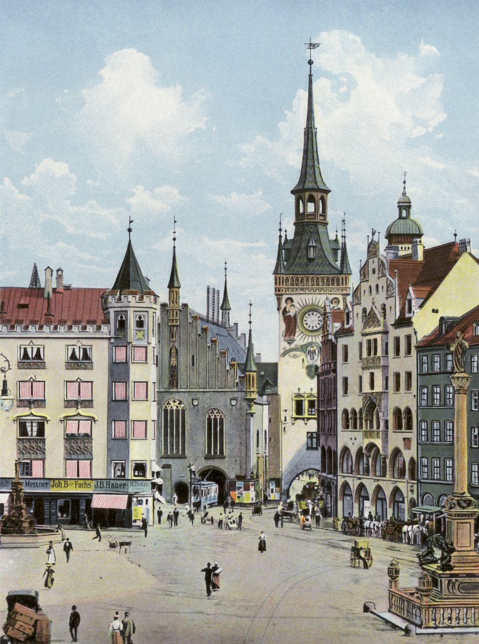 Monaco: Marienplatz con Altes Rathaus da Photographer German