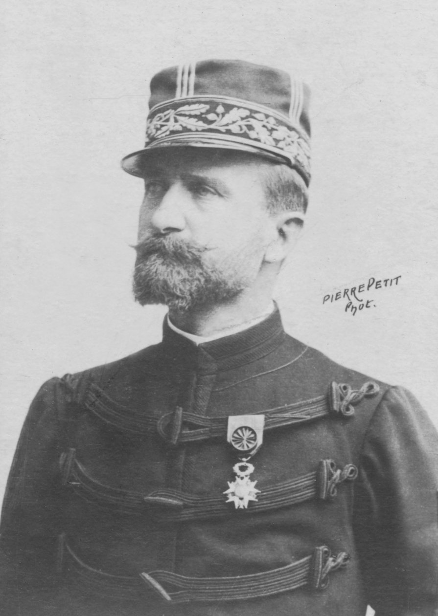 Generale Hagron da Pierre Petit