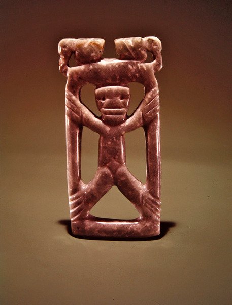 Pendente con figura incorniciata, da Guacimo, area Linea Vieja da Pre Columbian Pre Columbian