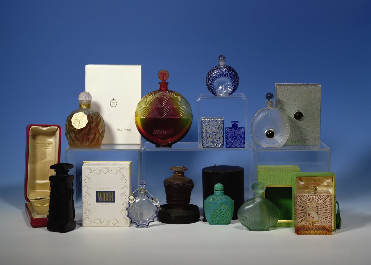 Selezione di Bottiglie di Profumo da Rene Jules Lalique