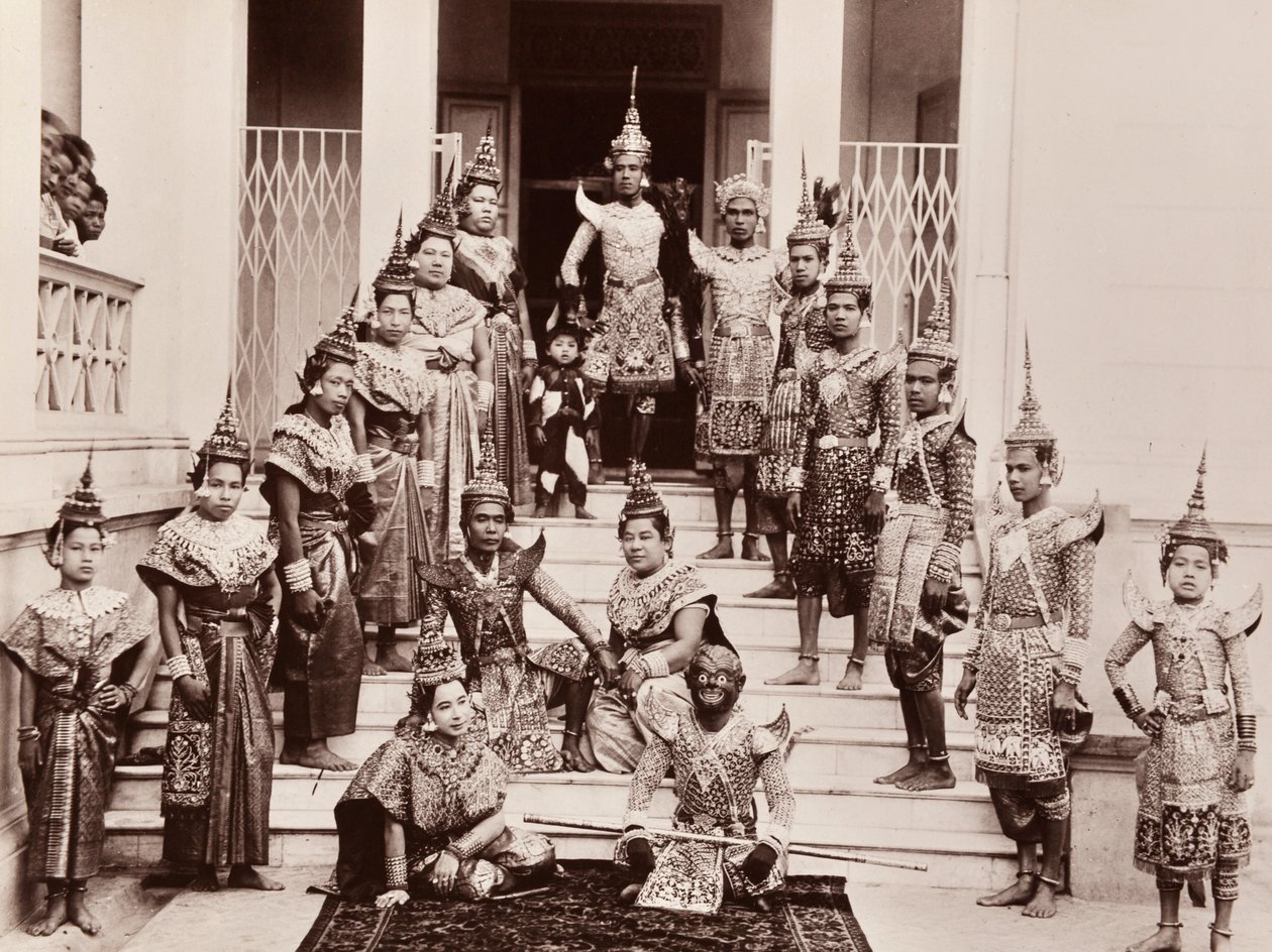 Danzatori classici tailandesi, c.1900 da Robert Lenz