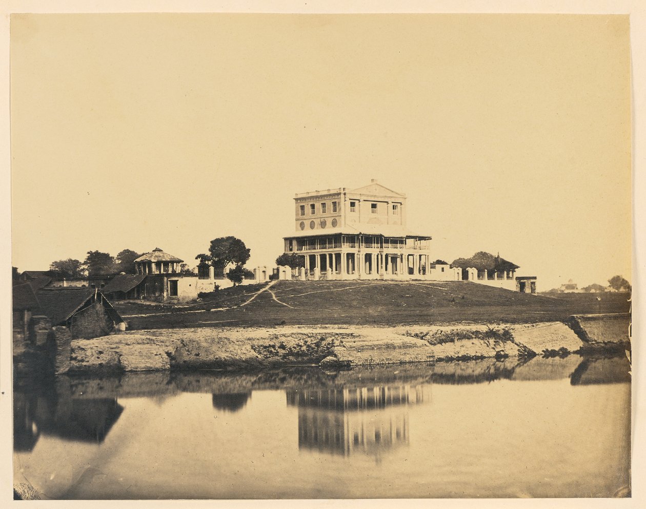 [Palazzo] da Robert C. Tytler