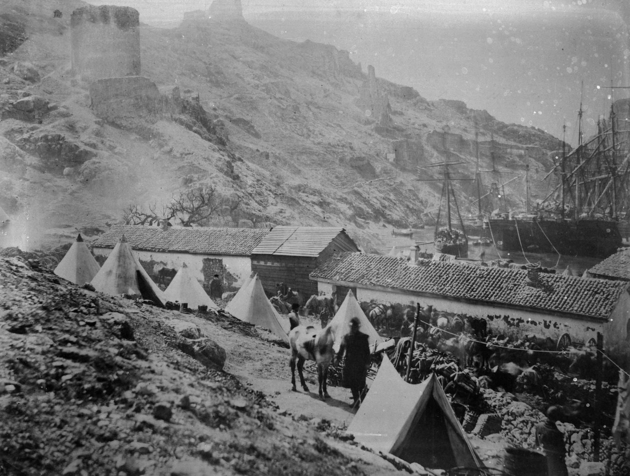 Il porto di Balaklava durante la guerra di Crimea, c.1855 da Roger Fenton