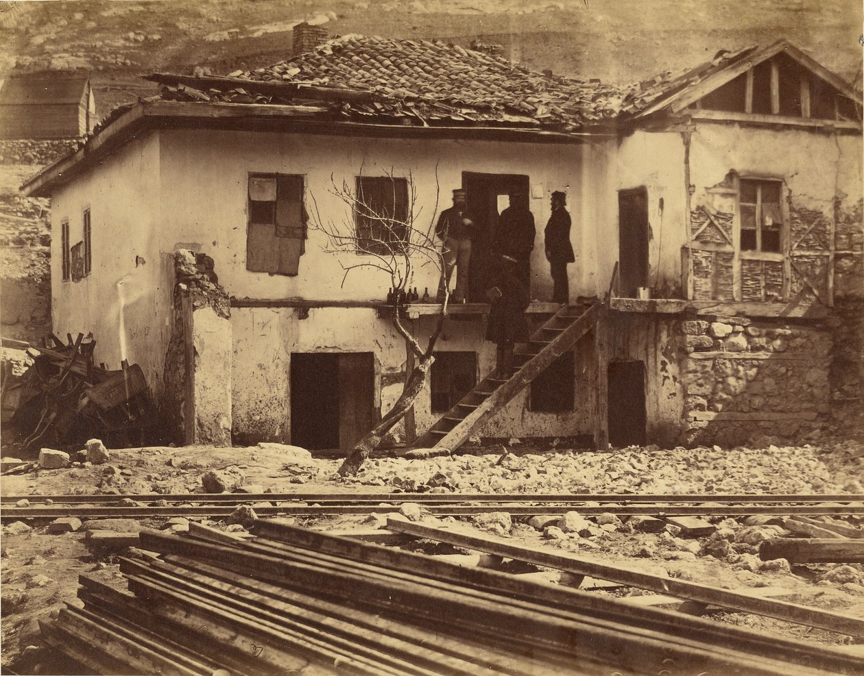 Il vecchio ufficio postale di Balaklava. da Roger Fenton